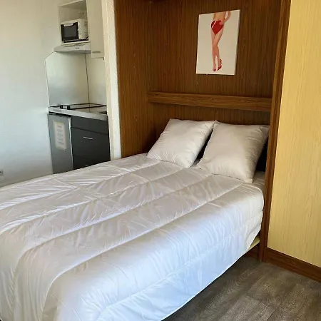 Studio Naturiste Cap D'agde Avec Terrasse Et Parking Prive, Proche Plage - Fr-1-249a-34 公寓 阿格德